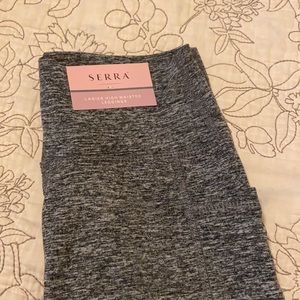 SERRA HIGH WAISTED LEGGINGS NWT